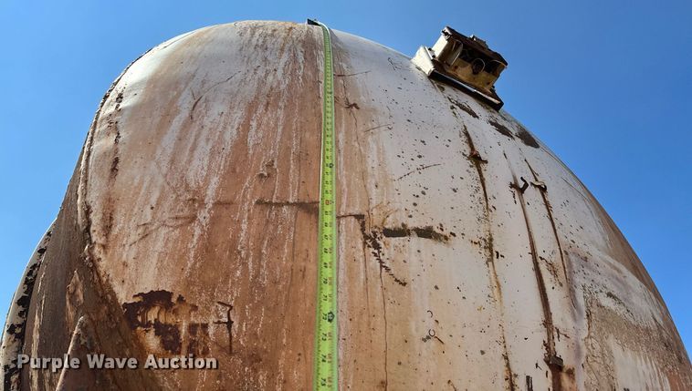 image for item OC9191 1973 MD Trailer Co. tank trailer