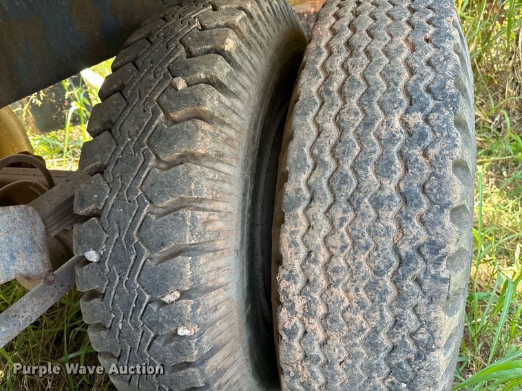 image for item OC9191 1973 MD Trailer Co. tank trailer