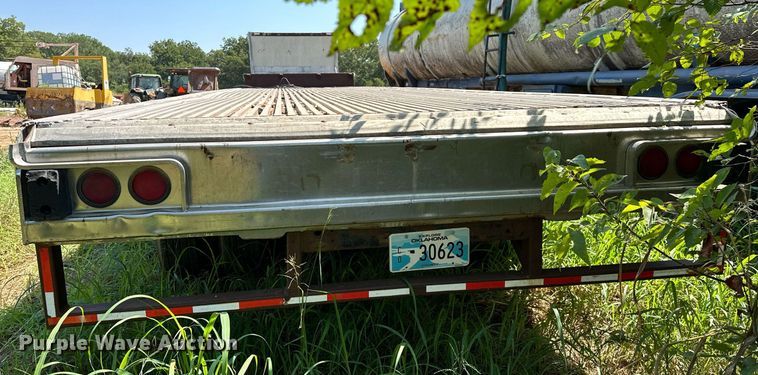 image for item OC9193 1995 Boyd 9101 drop deck trailer