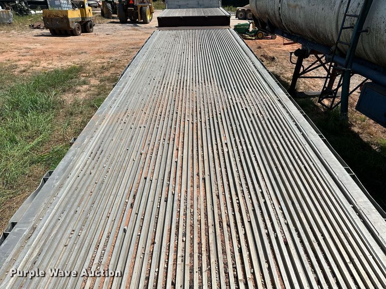 image for item OC9193 1995 Boyd 9101 drop deck trailer