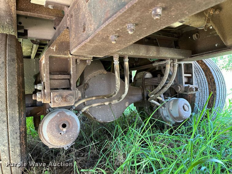 image for item OC9193 1995 Boyd 9101 drop deck trailer