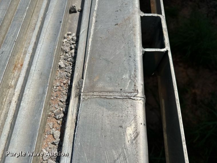 image for item OC9193 1995 Boyd 9101 drop deck trailer