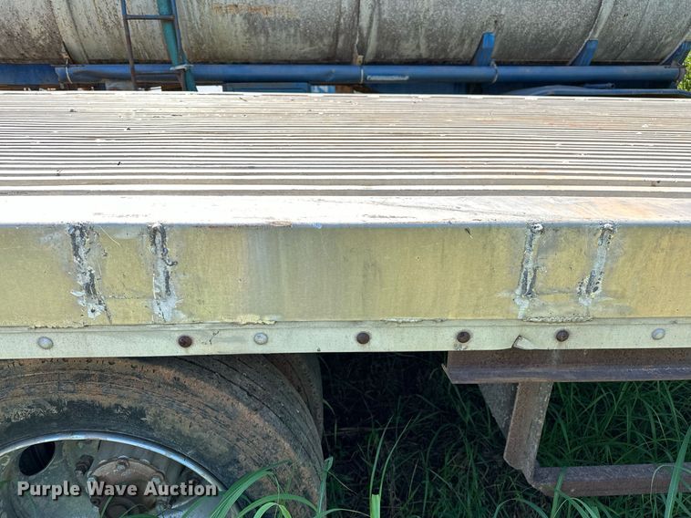 image for item OC9193 1995 Boyd 9101 drop deck trailer