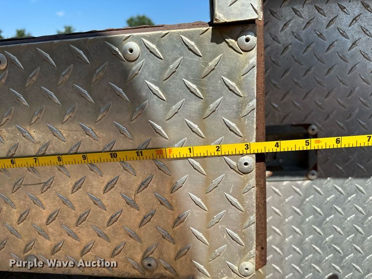 image for item OC9193 1995 Boyd 9101 drop deck trailer