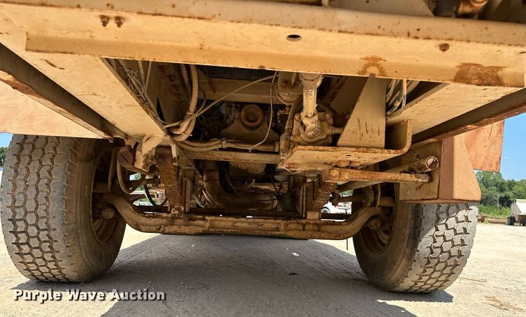 image for item OC9194 Gradall  G-660 wheeled excavator