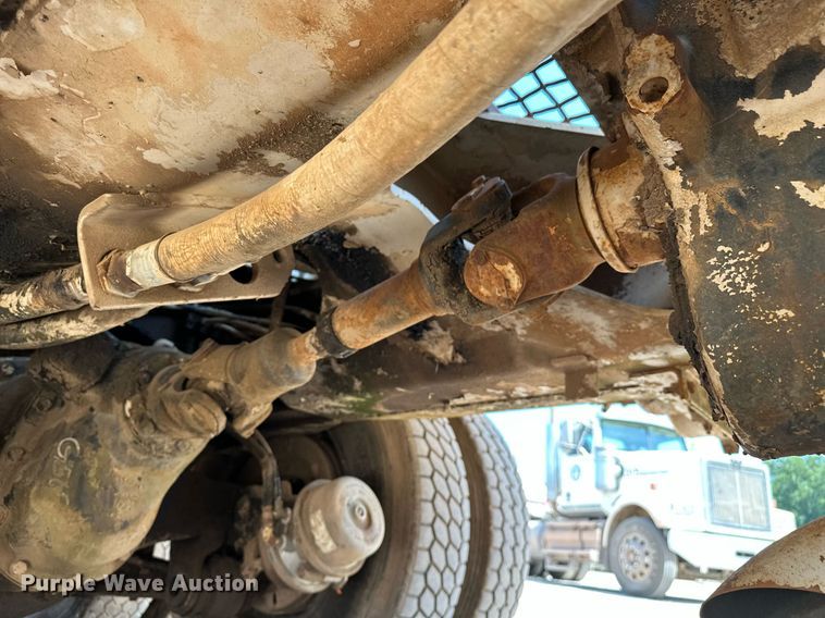 image for item OC9194 Gradall  G-660 wheeled excavator