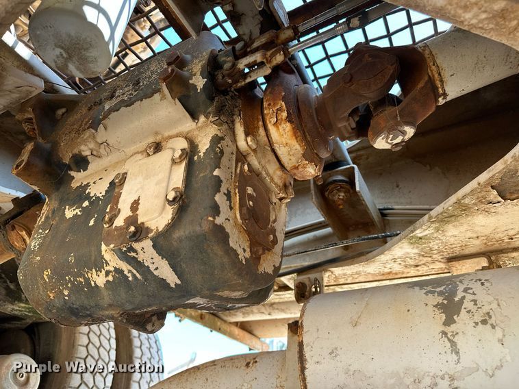 image for item OC9194 Gradall  G-660 wheeled excavator