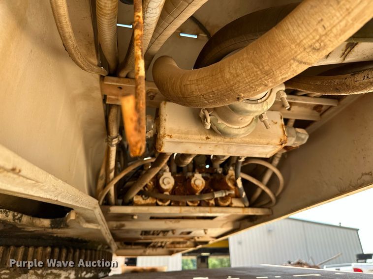 image for item OC9194 Gradall  G-660 wheeled excavator