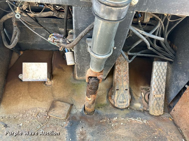 image for item OC9194 Gradall  G-660 wheeled excavator