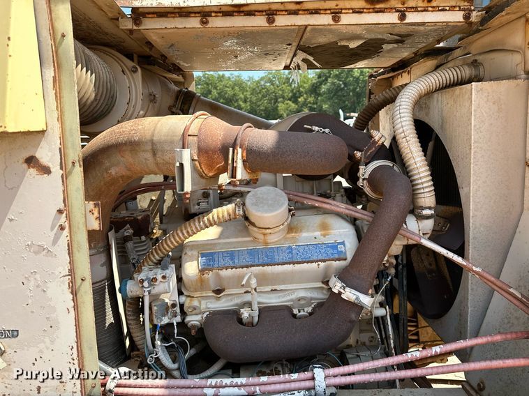 image for item OC9194 Gradall  G-660 wheeled excavator