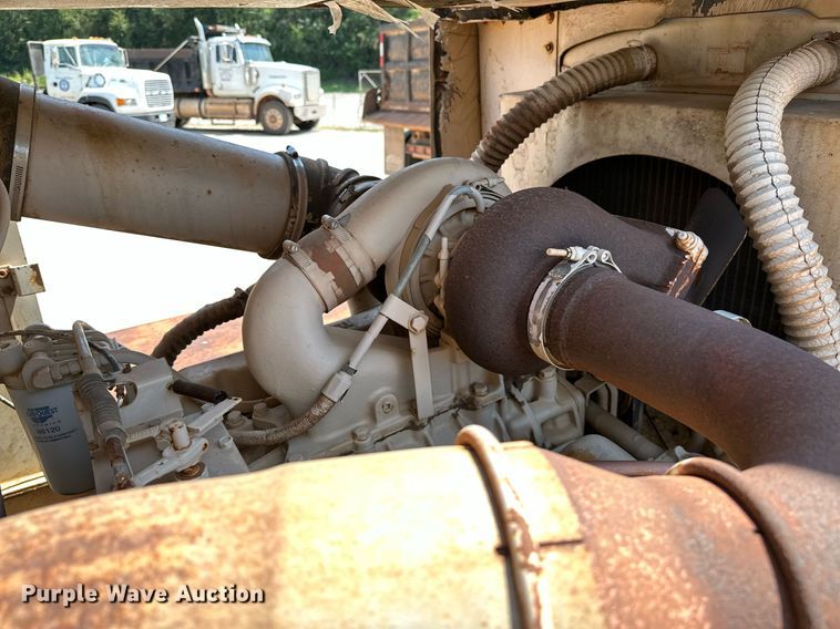 image for item OC9194 Gradall  G-660 wheeled excavator