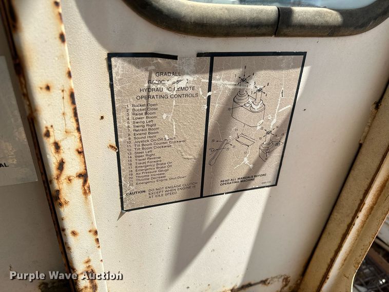 image for item OC9194 Gradall  G-660 wheeled excavator