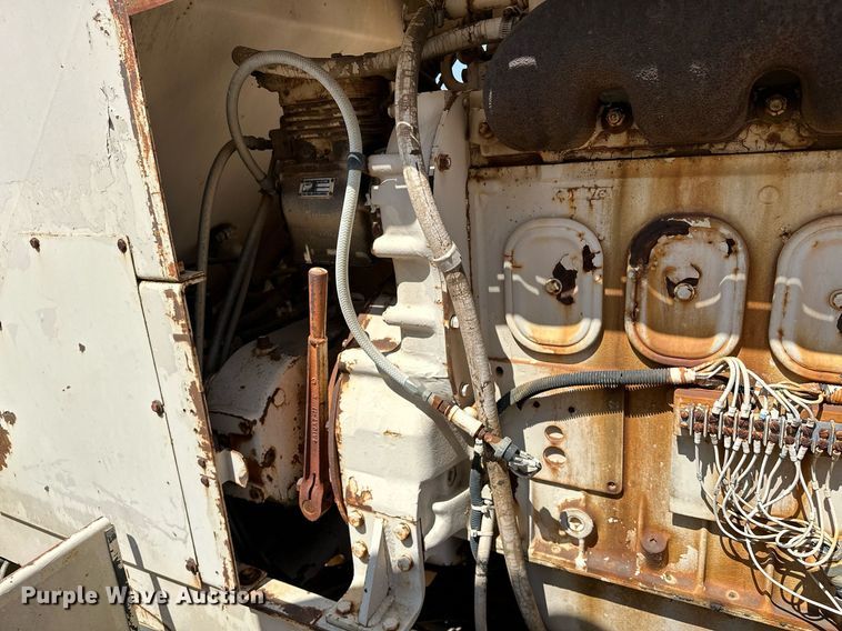 image for item OC9194 Gradall  G-660 wheeled excavator