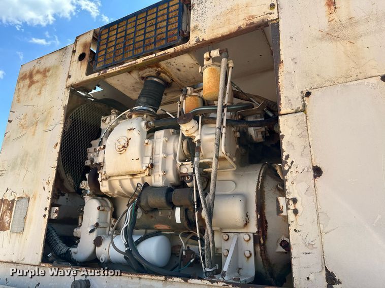 image for item OC9194 Gradall  G-660 wheeled excavator