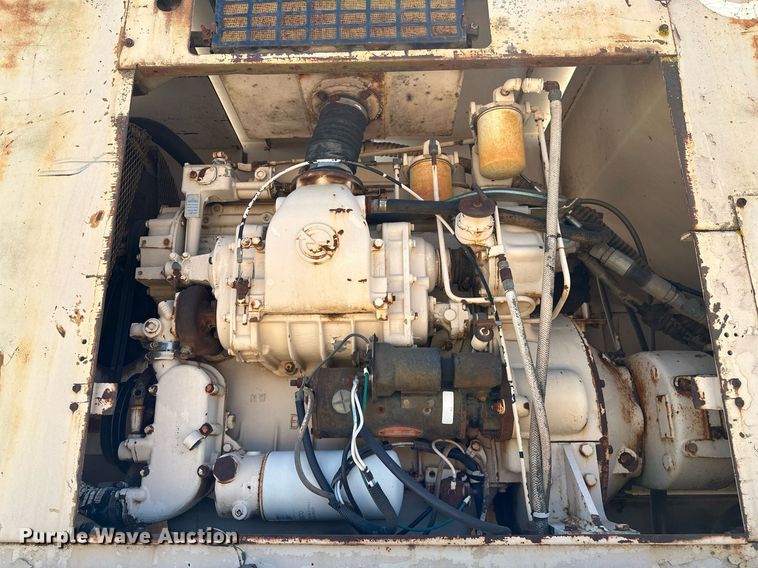 image for item OC9194 Gradall  G-660 wheeled excavator