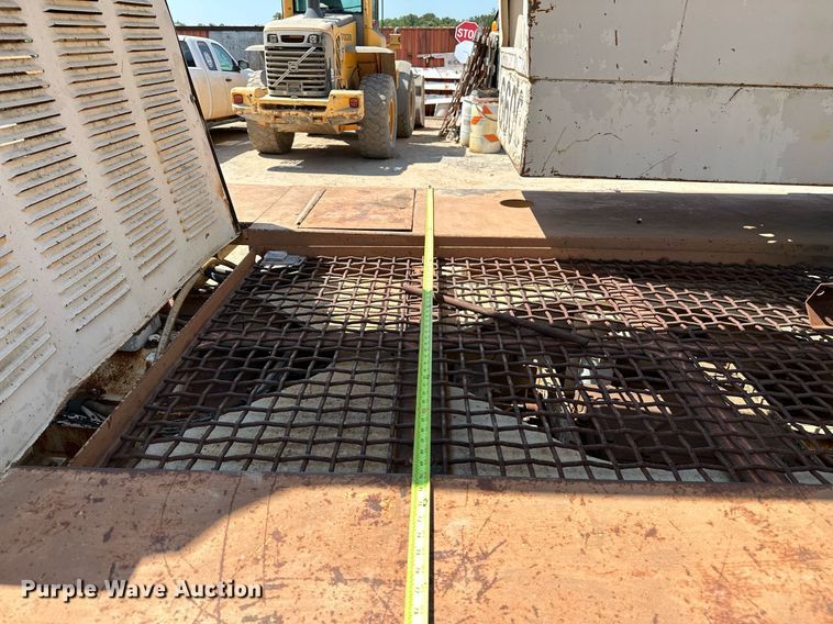 image for item OC9194 Gradall  G-660 wheeled excavator