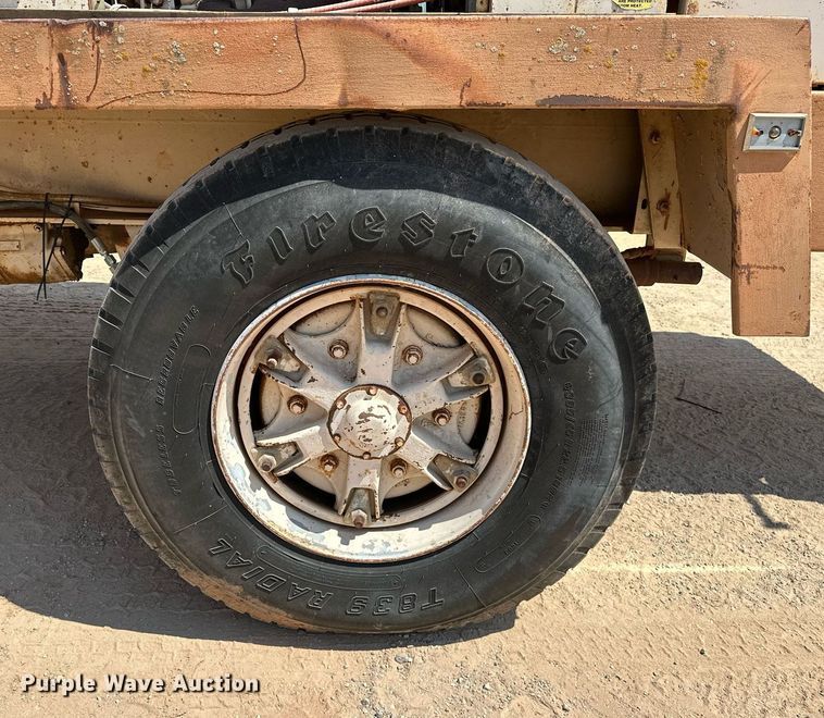 image for item OC9194 Gradall  G-660 wheeled excavator