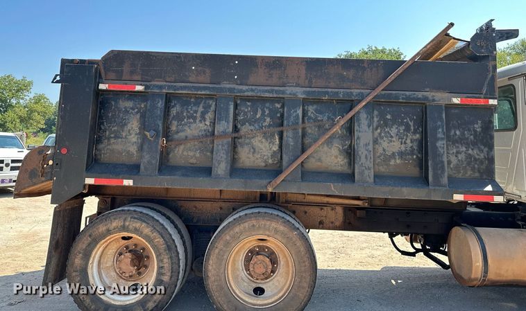 image for item OC9195 2003 Mack CV713 Granite dump truck