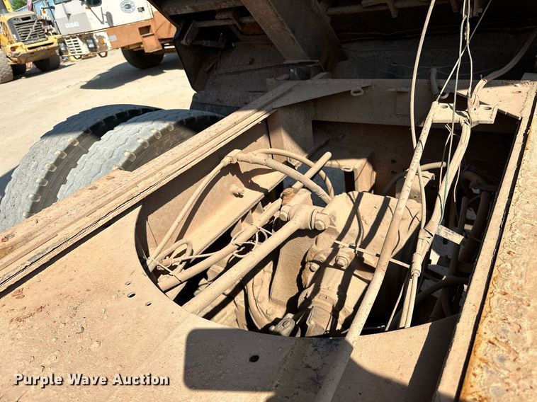 image for item OC9195 2003 Mack CV713 Granite dump truck