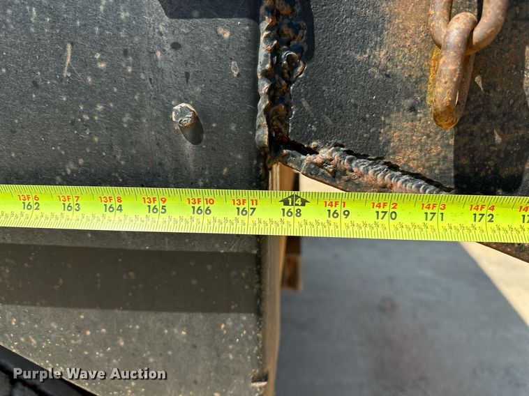 image for item OC9195 2003 Mack CV713 Granite dump truck