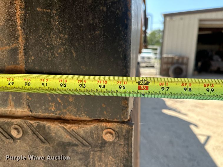 image for item OC9195 2003 Mack CV713 Granite dump truck