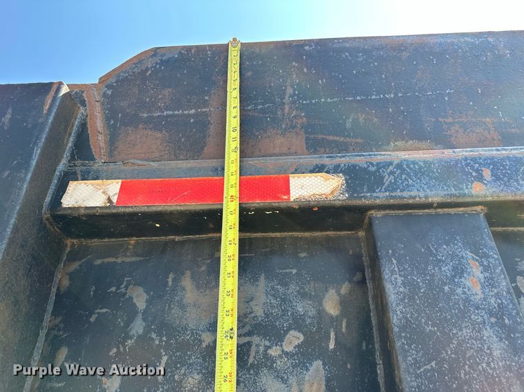 image for item OC9195 2003 Mack CV713 Granite dump truck