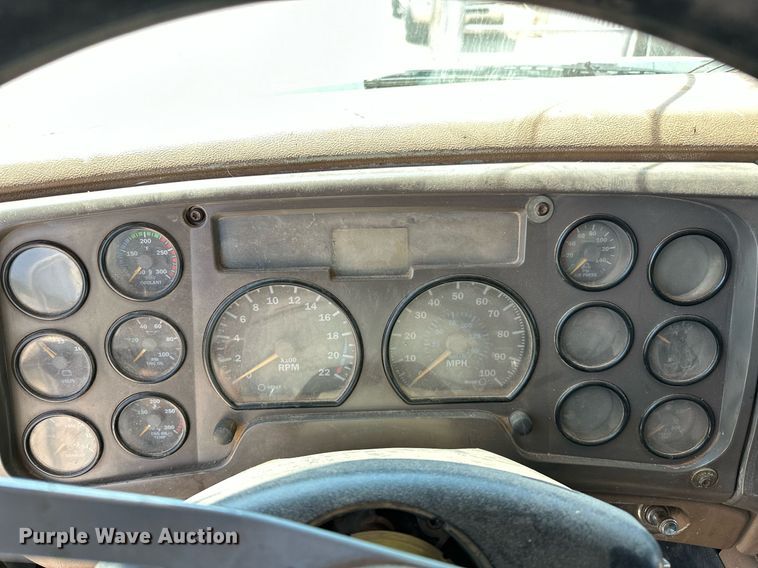 image for item OC9195 2003 Mack CV713 Granite dump truck