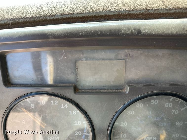 image for item OC9195 2003 Mack CV713 Granite dump truck