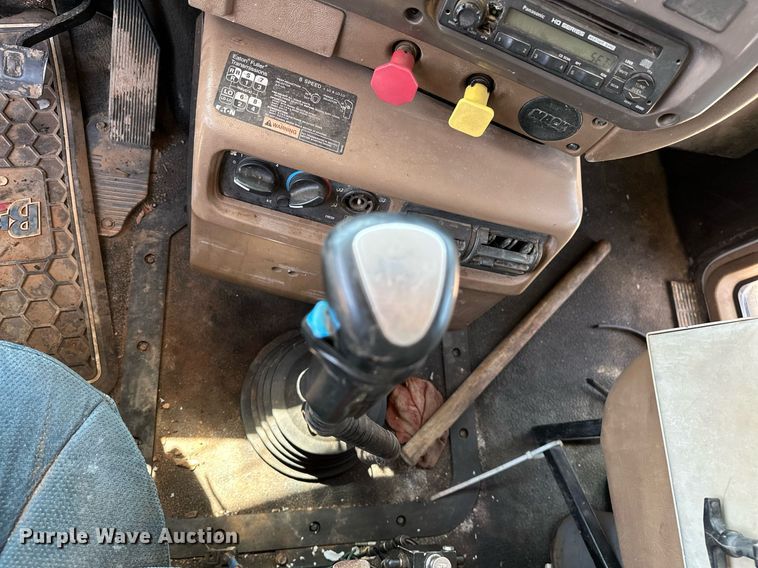 image for item OC9195 2003 Mack CV713 Granite dump truck