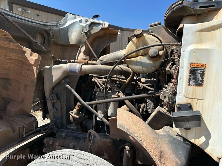 image for item OC9195 2003 Mack CV713 Granite dump truck