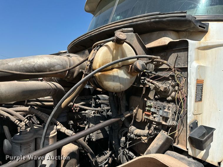 image for item OC9195 2003 Mack CV713 Granite dump truck