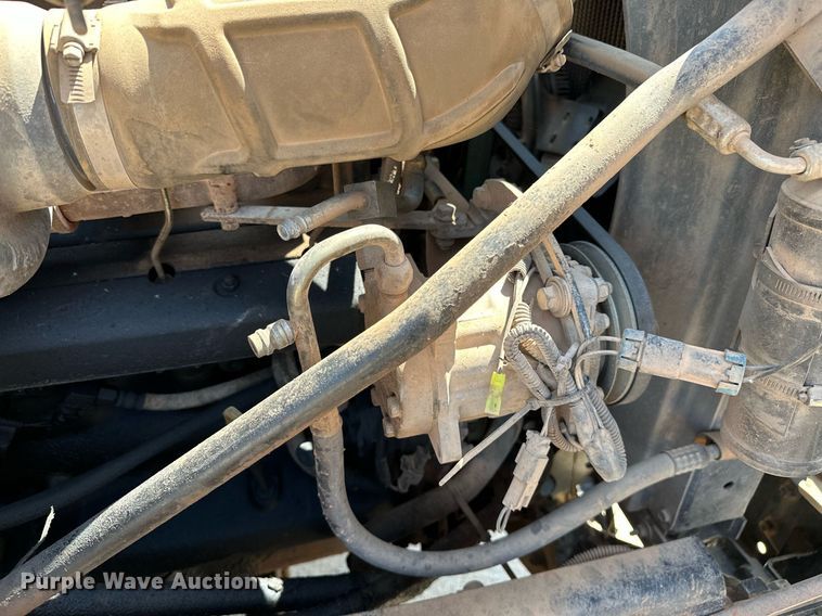 image for item OC9195 2003 Mack CV713 Granite dump truck