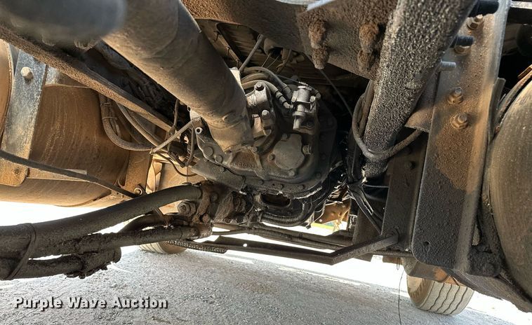 image for item OC9195 2003 Mack CV713 Granite dump truck