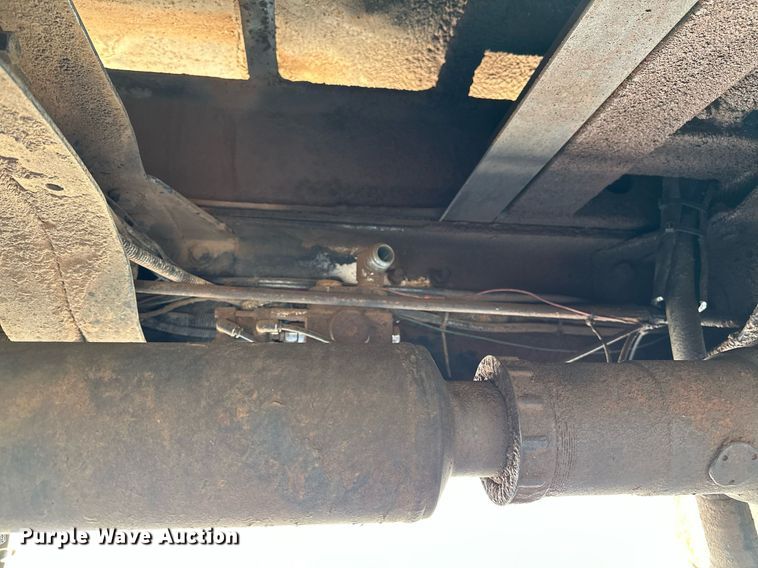 image for item OC9195 2003 Mack CV713 Granite dump truck