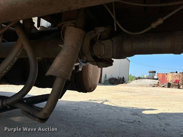 image for item OC9195 2003 Mack CV713 Granite dump truck