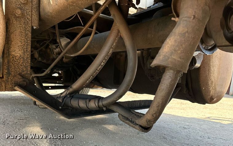 image for item OC9195 2003 Mack CV713 Granite dump truck