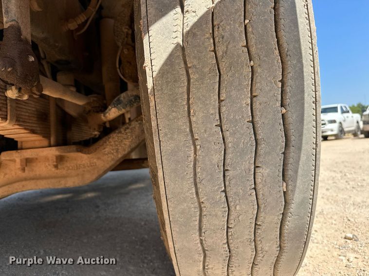 image for item OC9195 2003 Mack CV713 Granite dump truck