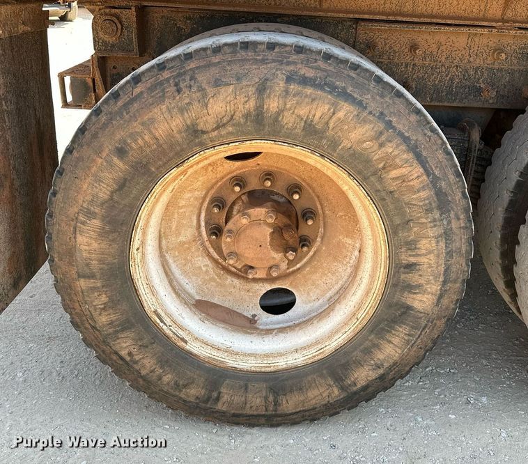 image for item OC9195 2003 Mack CV713 Granite dump truck