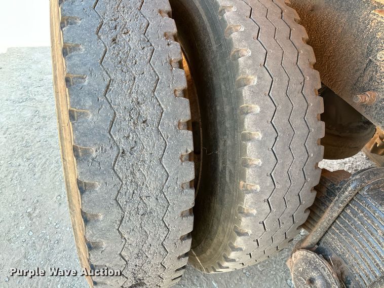 image for item OC9195 2003 Mack CV713 Granite dump truck