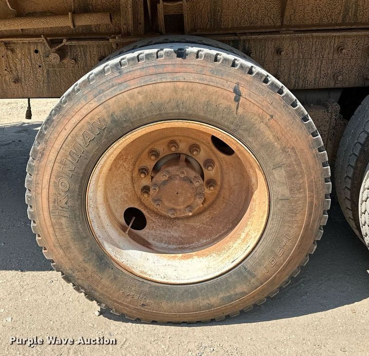 image for item OC9195 2003 Mack CV713 Granite dump truck