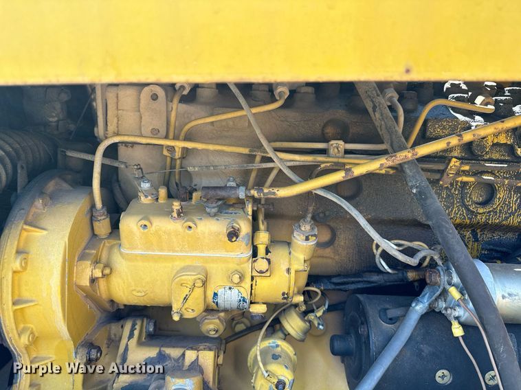 image for item OC9196 Hyster C530A pneumatic roller