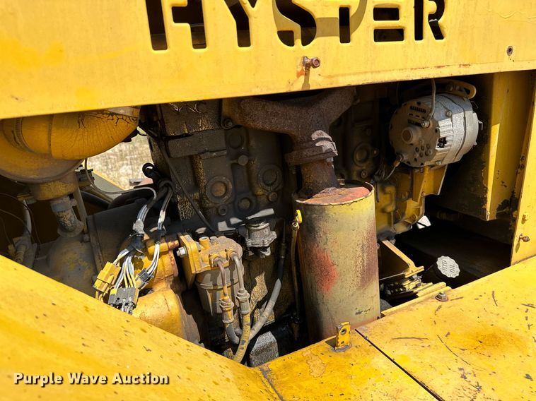 image for item OC9196 Hyster C530A pneumatic roller