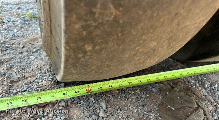 image for item OC9196 Hyster C530A pneumatic roller