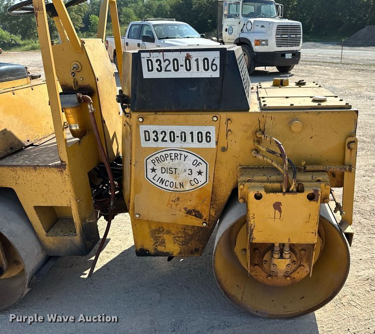 image for item OC9197 Bomag  BW120AD double drum roller