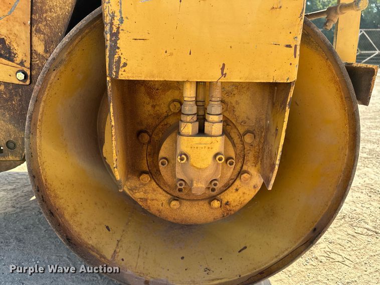 image for item OC9197 Bomag  BW120AD double drum roller