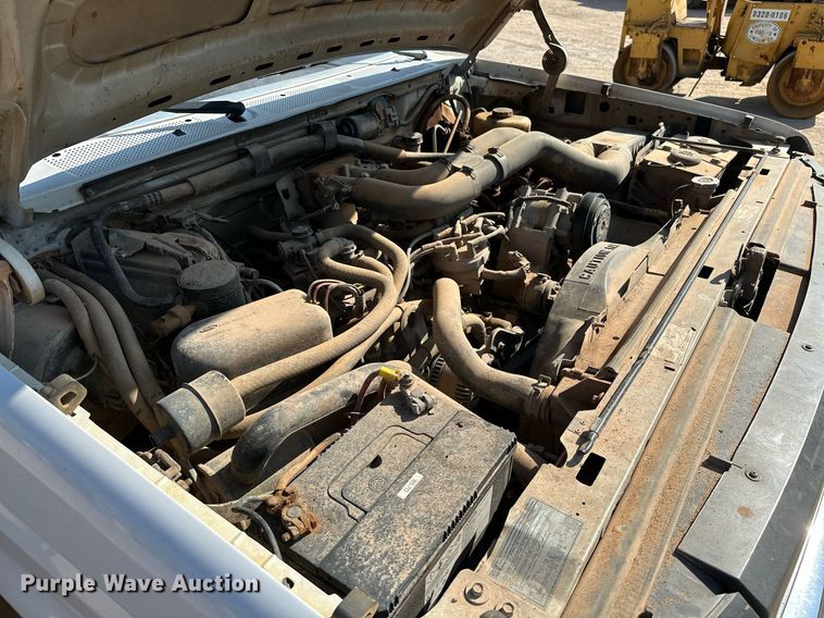 image for item OC9198 1995 Ford F450 Super Duty utility / service truck