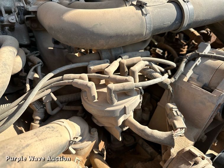 image for item OC9198 1995 Ford F450 Super Duty utility / service truck