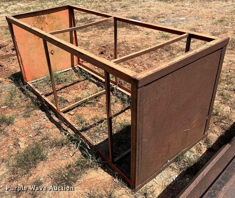 image for item OC9201 Welder cage 