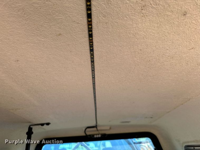 image for item OC9204 2014 ARE pickup truck topper