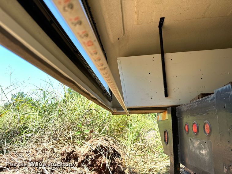 image for item OC9204 2014 ARE pickup truck topper